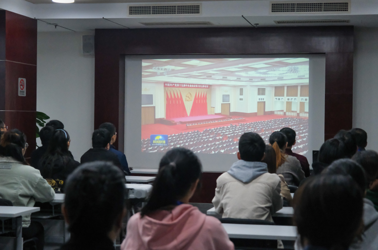 QQ图片20211118104304.png